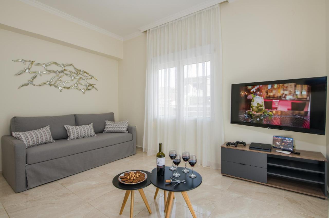 Center Manolia Dream 3 Bedroom Apartment 100M Away From The Beach 干尼亞 外观 照片